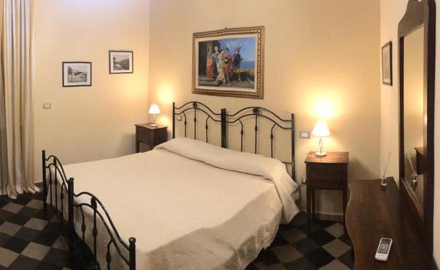 Ninfadea Appartament And Rooms Syracuse Luaran gambar